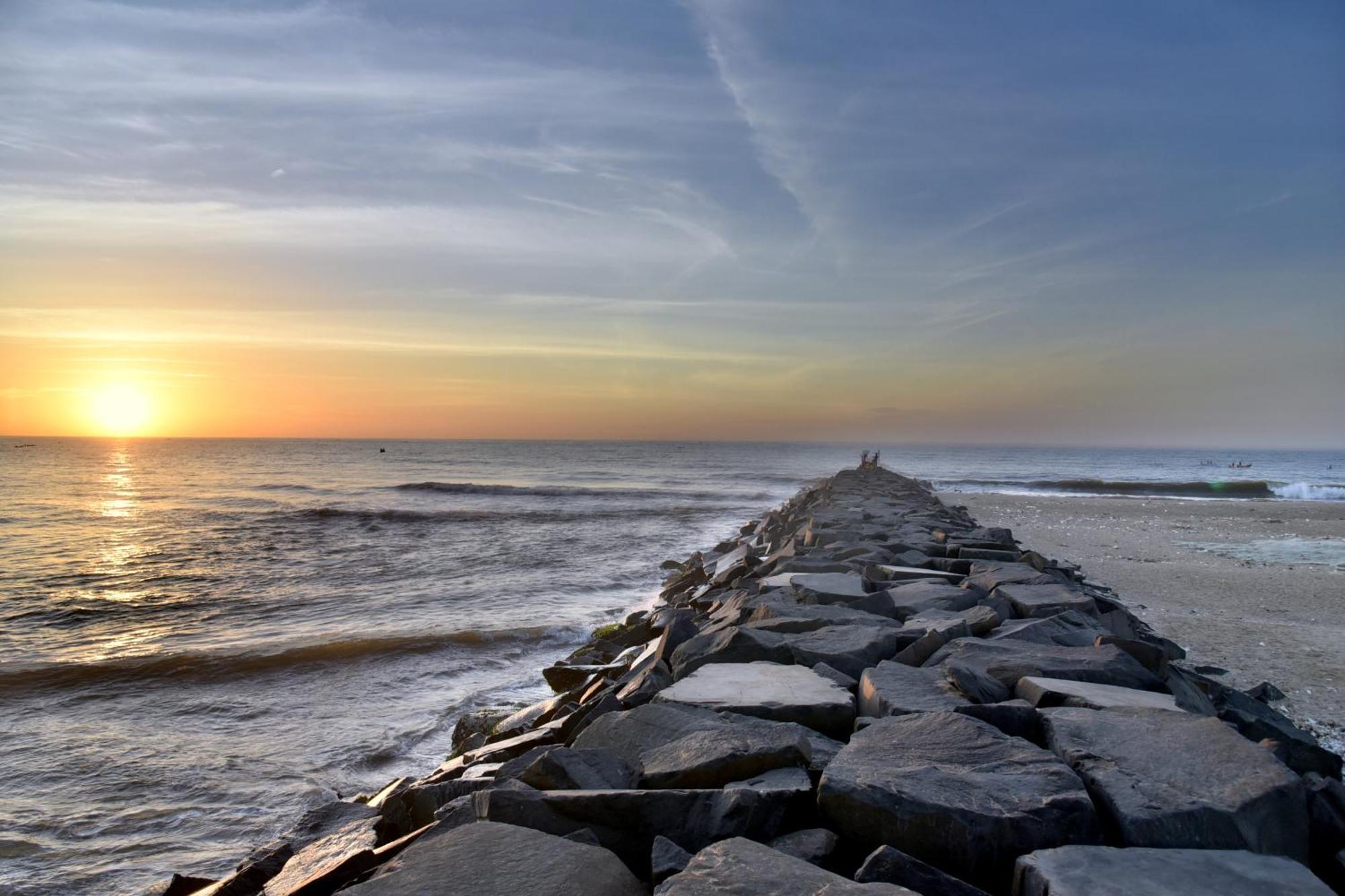 The Elite Beachview Puducherry Buitenkant foto