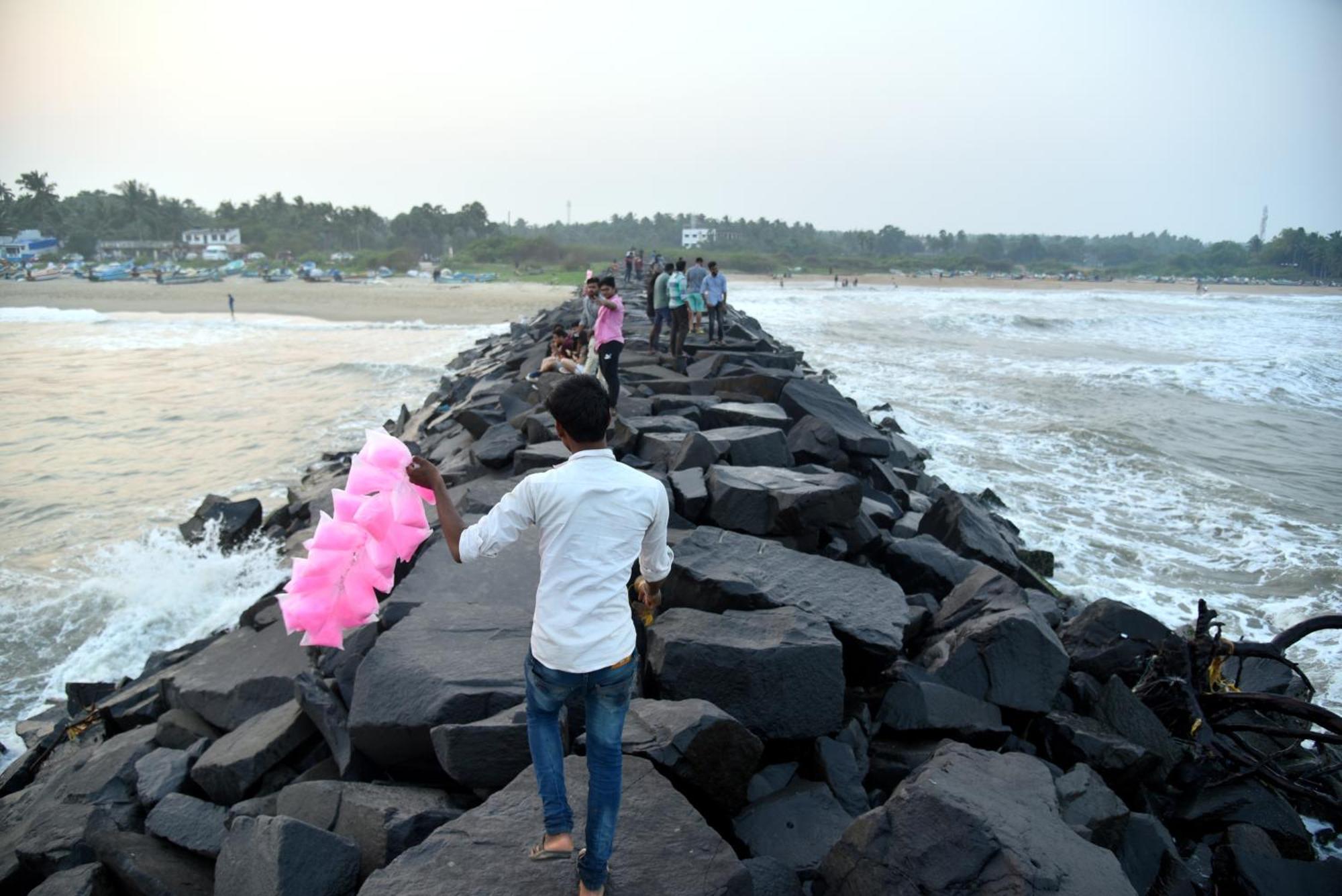 The Elite Beachview Puducherry Buitenkant foto